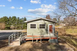 701 Dana Rd, Hendersonville, NC 28792 - Photo 5