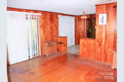 709 Wickins Drive, Hendersonville, NC 28791 - Photo 11