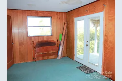 709 Wickins Drive, Hendersonville, NC 28791 - Photo 7