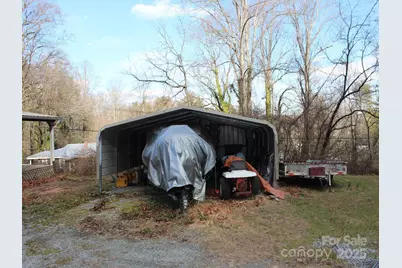 709 Wickins Drive, Hendersonville, NC 28791 - Photo 29