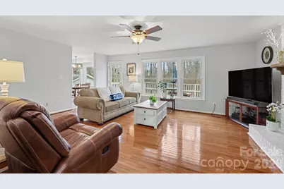 1038 Balsam Terrace, Charlotte, NC 28214 - Photo 7