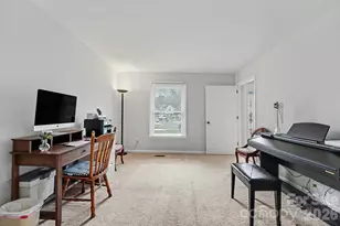 1038 Balsam Terrace, Charlotte, NC 28214 - Photo 15