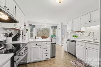 1038 Balsam Terrace, Charlotte, NC 28214 - Photo 11