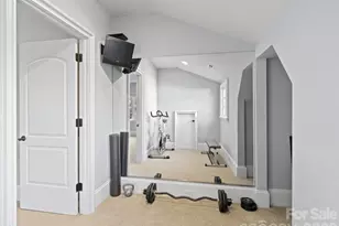 229 Wrenwood Ln, Charlotte, NC 28211 - Photo 37