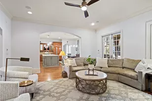 229 Wrenwood Ln, Charlotte, NC 28211 - Photo 13