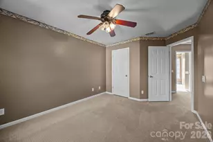 11926 Hawick Valley Ln, Charlotte, NC 28277 - Photo 25