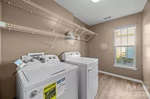 11926 Hawick Valley Ln, Charlotte, NC 28277 - Photo 29