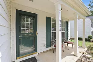 11926 Hawick Valley Ln, Charlotte, NC 28277 - Photo 3