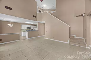 11926 Hawick Valley Ln, Charlotte, NC 28277 - Photo 9