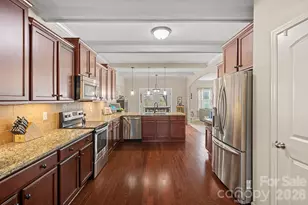 103 Hedgewood Dr, Mooresville, NC 28115 - Photo 11