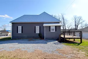 150 Hoyle St, Marion, NC 28752 - Photo 3