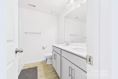 2032 Highland Knoll Drive, Charlotte, NC 28269 - Photo 9