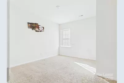 2032 Highland Knoll Drive, Charlotte, NC 28269 - Photo 11