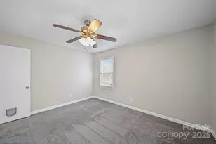 6907 Glenmoor Dr, Charlotte, NC 28214 - Photo 23