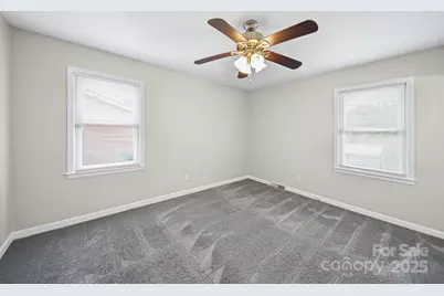 6907 Glenmoor Drive, Charlotte, NC 28214 - Photo 21