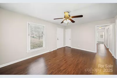 6907 Glenmoor Drive, Charlotte, NC 28214 - Photo 5