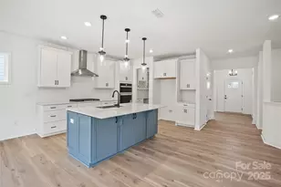 2020 Waxhaw Crossing Rd, Waxhaw, NC 28173 - Photo 9