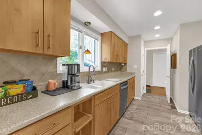 11 Poplar Drive, Mills River, NC 28759 - Photo 5