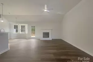 121 Shining Armor Ct, Mooresville, NC 28117 - Photo 3