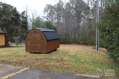 105 Park Street, Columbus, NC 28722 - Photo 9