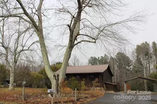 105 Park St, Columbus, NC 28722 - Photo 1