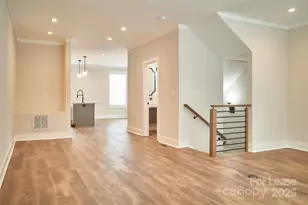 1302 E 10th Street E, Charlotte, NC 28204 - Photo 7