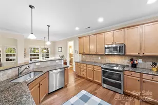 401 Brookridge Dr, Mount Holly, NC 28120 - Photo 11