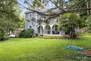 145 Shackford St, Waynesville, NC 28786 - Photo 3