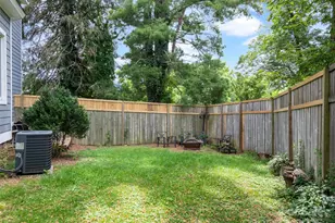 145 Shackford St, Waynesville, NC 28786 - Photo 9