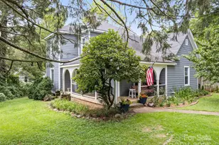 145 Shackford St, Waynesville, NC 28786 - Photo 5