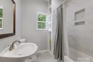 145 Shackford St, Waynesville, NC 28786 - Photo 21