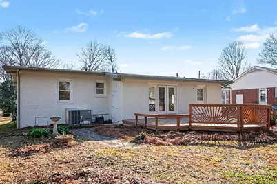 6738 Starcrest Drive, Charlotte, NC 28210 - Photo 27