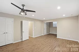 8921 Newgard Ct, Charlotte, NC 28269 - Photo 27