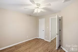 8921 Newgard Ct, Charlotte, NC 28269 - Photo 23