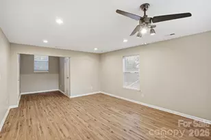 8921 Newgard Ct, Charlotte, NC 28269 - Photo 37