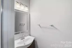 8921 Newgard Ct, Charlotte, NC 28269 - Photo 31