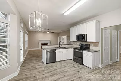 8921 Newgard Court, Charlotte, NC 28269 - Photo 15