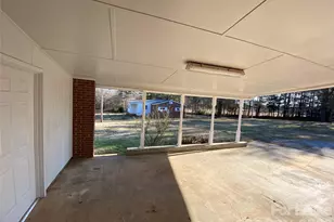 203 Ratchford Farm Rd, Gastonia, NC 28056 - Photo 23