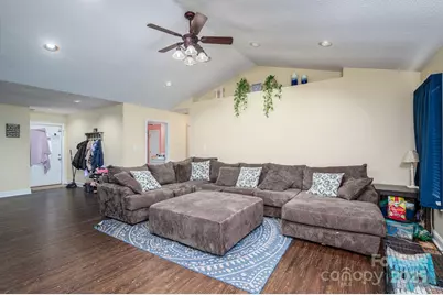 845 Meadow Hill Court, Lincolnton, NC 28092 - Photo 5