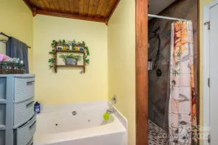 845 Meadow Hill Ct, Lincolnton, NC 28092 - Photo 15