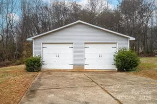 845 Meadow Hill Ct, Lincolnton, NC 28092 - Photo 21