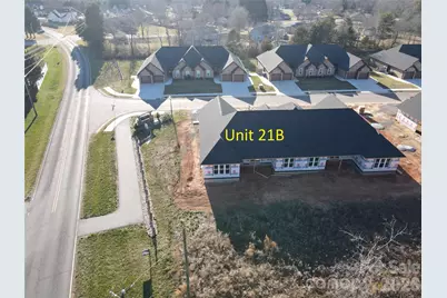3367 48th Avenue NE #21B, Hickory, NC 28601 - Photo 3