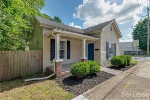 1100 Pegram St, Charlotte, NC 28205 - Photo 3