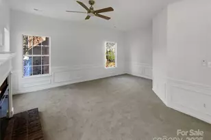 6829 Bickham Ln, Charlotte, NC 28269 - Photo 11