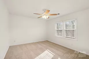 8436 Tifton Rd, Charlotte, NC 28226 - Photo 19