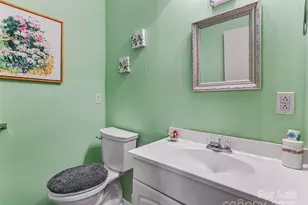 29 Tall Oaks Rd, Candler, NC 28715 - Photo 19