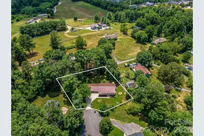 29 Tall Oaks Road, Candler, NC 28715 - Photo 3