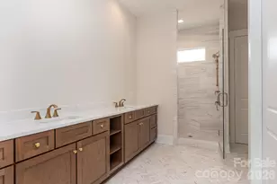 13006 Hazelbrook Ln, Cornelius, NC 28031 - Photo 17