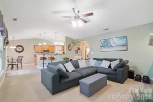 2336 Gemway Dr, Charlotte, NC 28216 - Photo 9