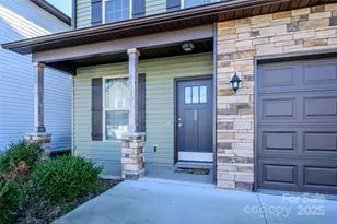 35 Greenly Ln, Fletcher, NC 28732 - Photo 5